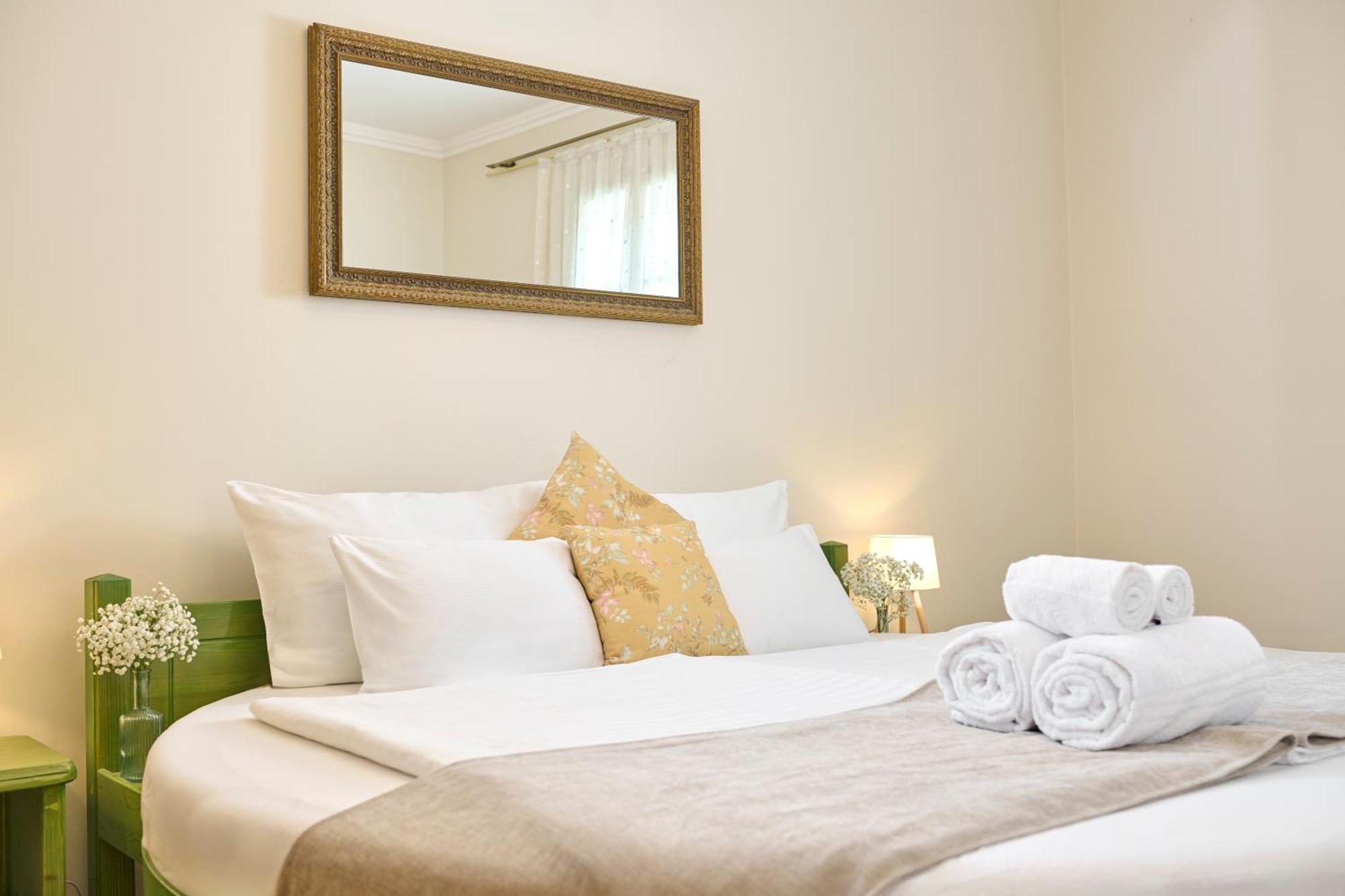Hotel Kadoor Karlovac Dış mekan fotoğraf