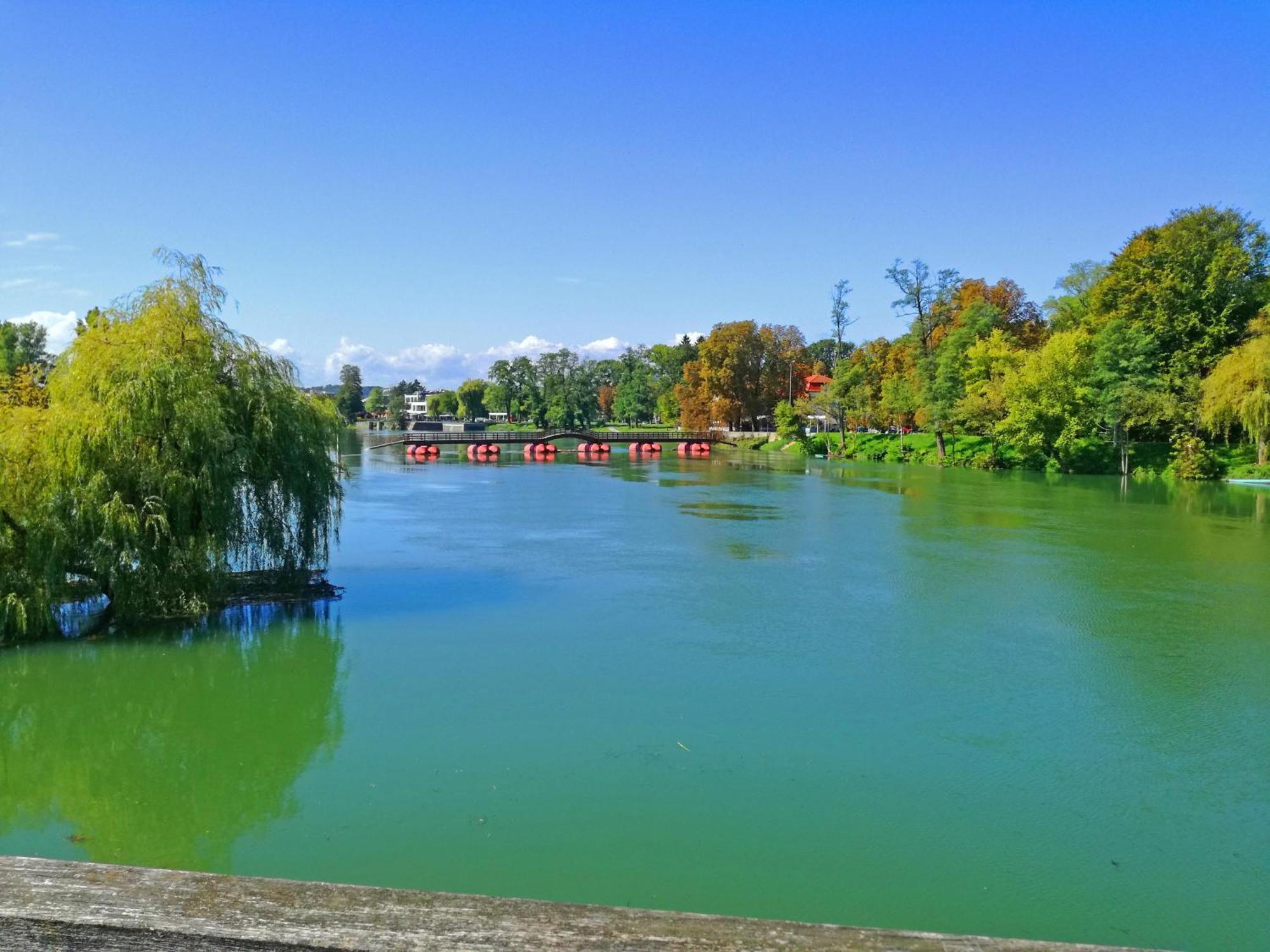 Hotel Kadoor Karlovac Dış mekan fotoğraf